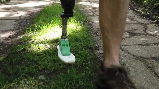 مصنوعی ٹانگ