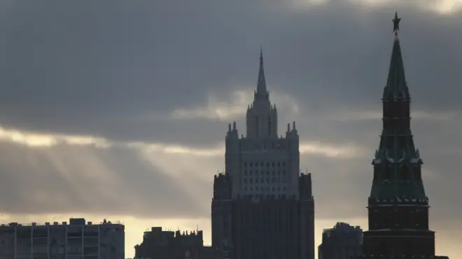 Кремль и здание МИД в Москве 16 марта 2018 года