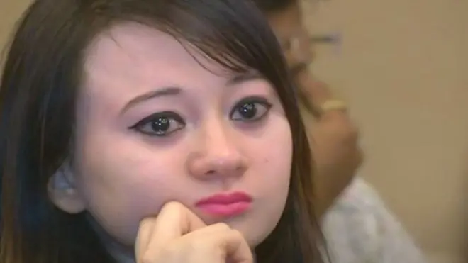 સુરતની ક્રાઇંગ ક્લબ, જ્યાં લોકો રડવા માટે ભેગા થાય છે