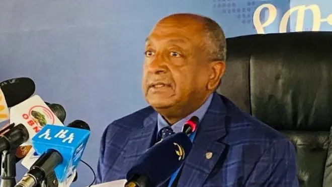 Proofeesar Biruuk Haayiluu