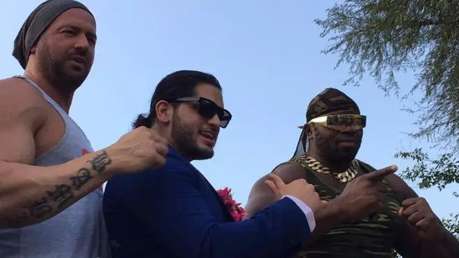 عالمی شہرت یافتہ پشہ ور پہلوان بیمبی کلر، ٹائنی آئرن اور بادشاہ پہلوان خان کراچی اور لاہور کے بعد اسلام آباد پہنچے ہیں۔