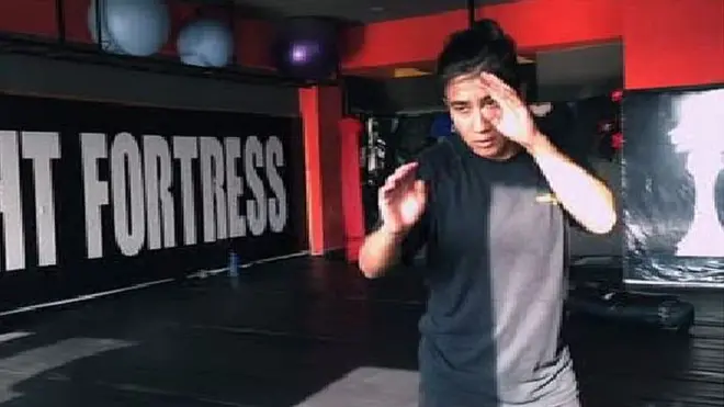 "حاصدة الأذرع" الباكستانية تنافس الرجال في الفنون القتالية