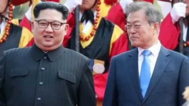 किम जोंग उन और मून जे इन