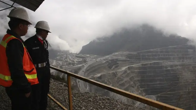 Aturan divestasi perusahaan pertambangan asing kepada pemerintah Indonesia dapat menciptakan peluang untuk korupsi.