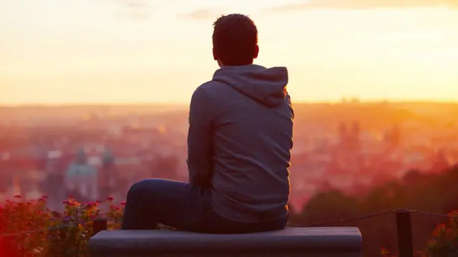 El problema más común entre los varones suele ser la dificultad para lograr o mantener una erección.