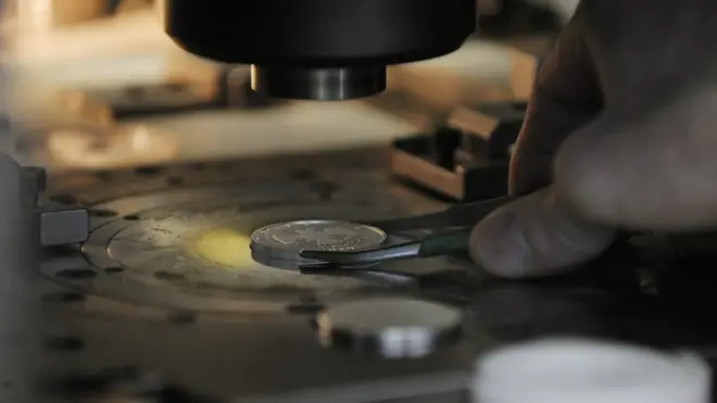 Ряд экономистов призывают ЦБ запустить печатный станок