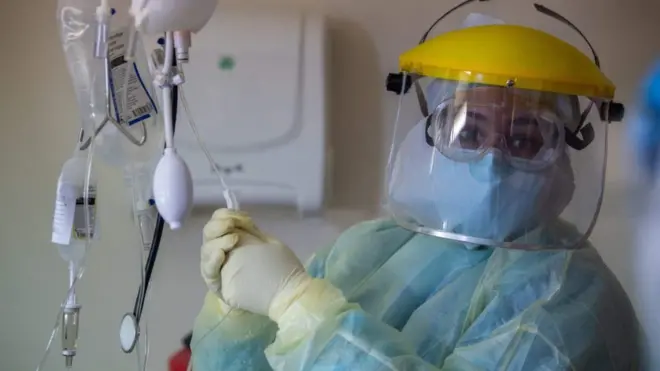 El coronavirus puso a prueba en las últimas semanas la fortaleza del sistema de salud uruguayo.