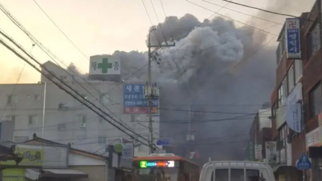 Anwụrụ ọku gbụrụ ndị nwụrụ