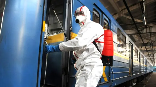 Дезінфекція в метро