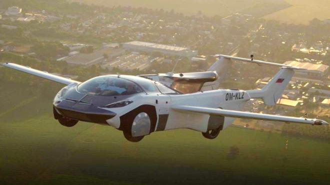 由歐洲企業「克雷恩願景」（Klein Vision）開發的飛行汽車「AirCar」