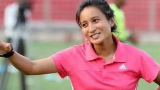 ফুটবল, নারী