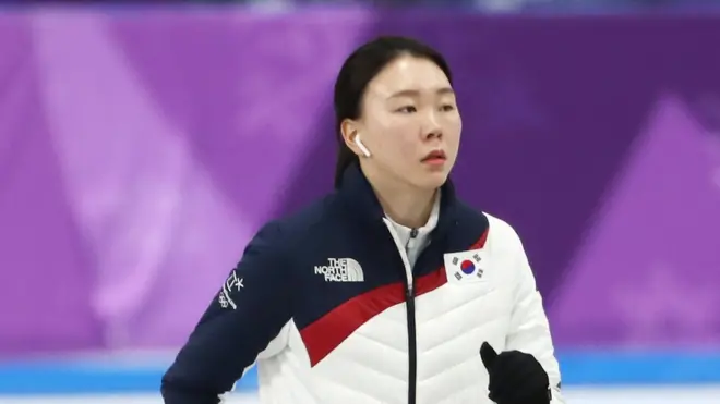 21일 팀추월 순위 결정전을 준비하는 노선영