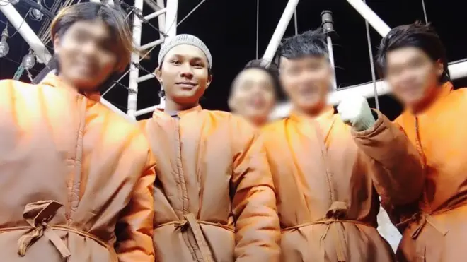 ABK Indonesia di Kapal Fu Yuan Yu 1218 berbendera China. Mashuri kedua dari kanan.