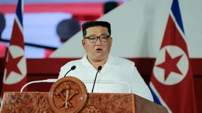 김정은 북한 노동당 총비서 겸 국무위원장은 지난 27일 전승절 69주년 기념행사에서 윤석열 대통령을 처음 공개적으로 언급하며 비난 수위를 높였다