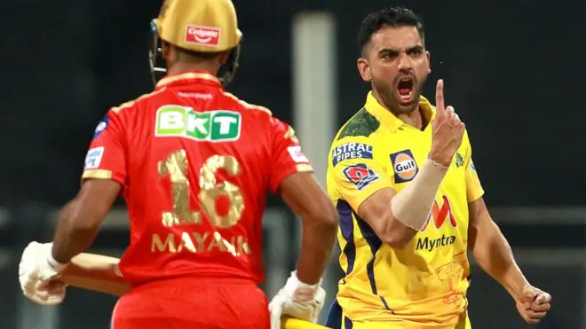 दीपक चाहर ने चार ओवरों में 13 रन पर चार विकेट लिए