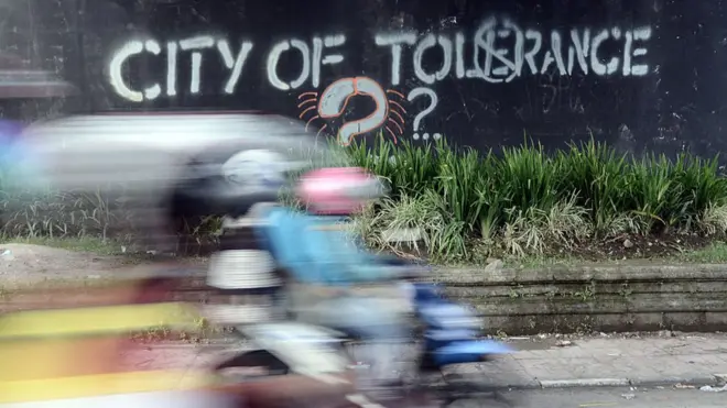 Grafiti yang menyerukan toleransi di Yogyakarta, Maret 2016
