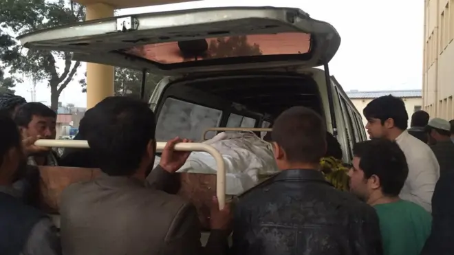 حمله امروز به عزاداران عاشورا در بلخ جان ۱۴ نفر را گرفت