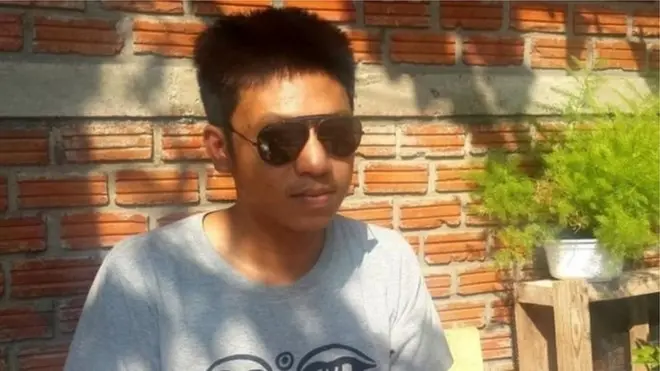 වරද පිළිගත් ජටුපට් බූන්පට්ටරාරග්ස(Jatupat Boonpattararaksa )ශිෂ්‍යයා