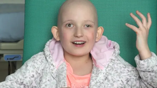 เด็กป่วยเป็นมะเร็ง