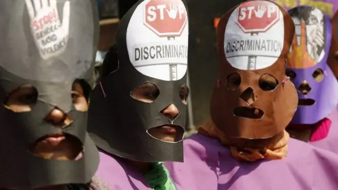 بنگلہ دیش کے دارالحکومت ڈھاکہ میں خواتین کے مساوی حقوق کے لیے مظاہرہ کیا گیا۔