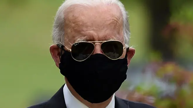 Байден сумел добиться успеха на праймериз благодаря тому, что оставался почти незаметным