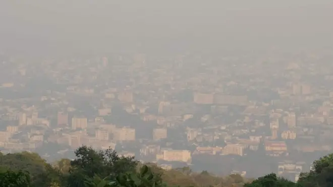 ภาพเมืองเชียงใหม่จากดอยสุเทพวันนี้ (13 มี.ค.)