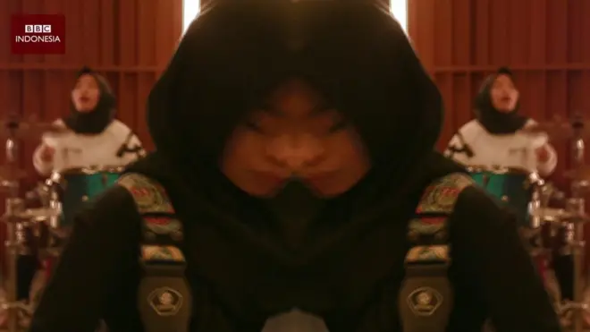 #hijab #muslim #metal