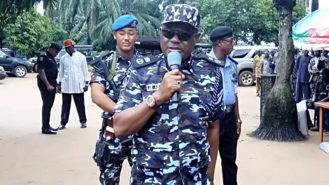 "Ndị niile n'ebu akụkọ ụgha kwụsị ugbua" John Abang