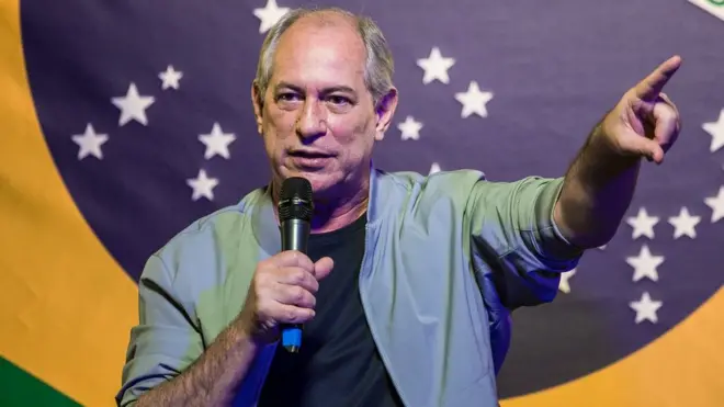 Recentemente, Ciro divulgou manifesto reiterando que não desistirá da candidatura e atacando pedidos para que seus eleitores mudemslots que paga no cadastrovoto