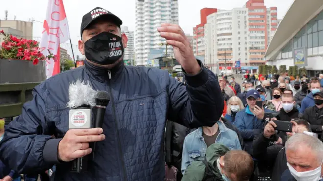 Сергей Тихановский - популярный в Беларуси YouTube-блогер