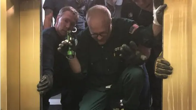 Рятувальники