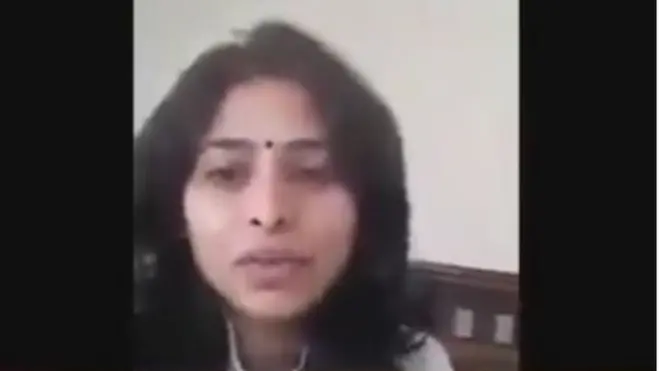 సెల్పీ వీడియో