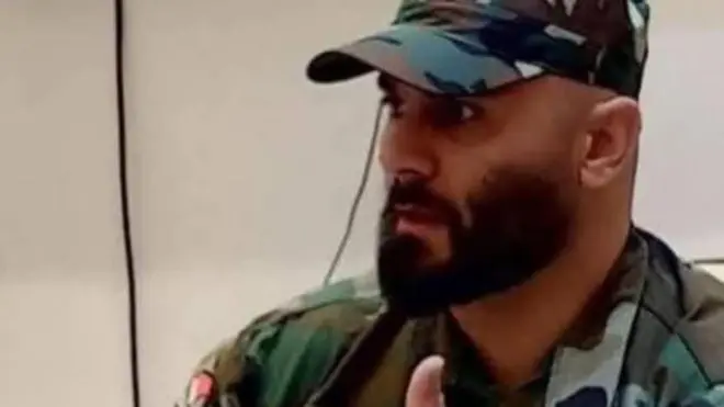 الحجاج يواصلون رمي الجمرات في أيام التشريق، والسلطات تدعو المتعجلين للبقاء في المخيمات