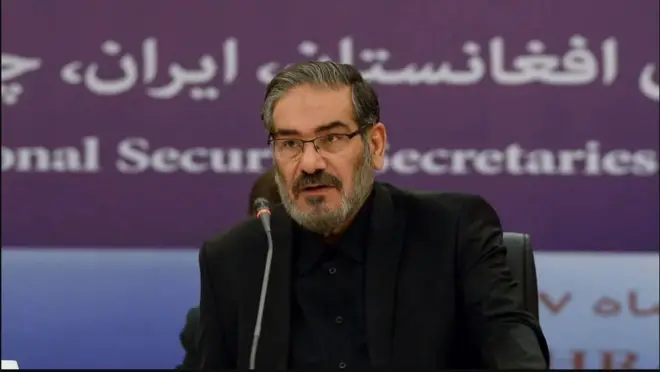 "Aqoonsigeyga oo dhami waxay ka timid kacaankan, welina waxaan isu haystaa inaan ahay askari darajo ahaan."
