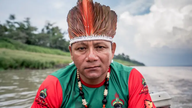 아마존 주민 올리베이라