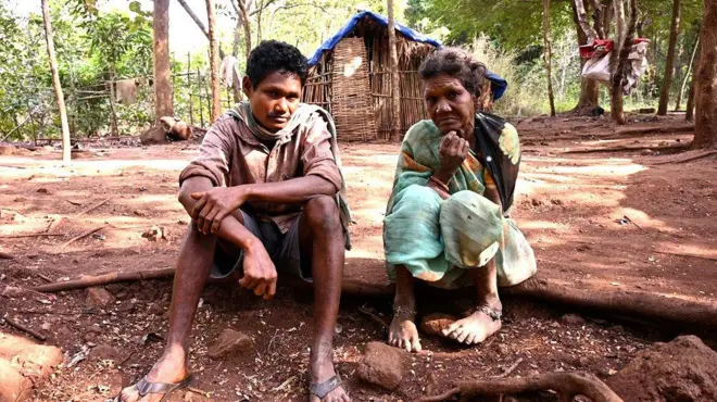 కొత్తకన్నాయిగూడెం, కావడిగుండ్ల పంచాయతీ, ఆదివాసీ కుటుంబాలు, గిరిజనులు, ఆధార్, రేషన్ కార్డ్, అడవి