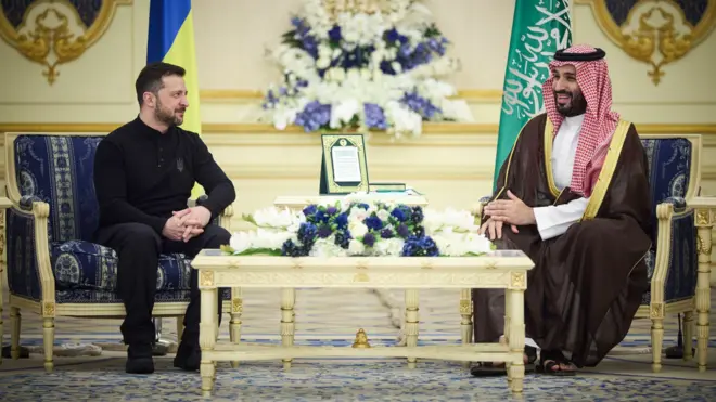 ولي العهد السعودي والرئيس الأوكراني 