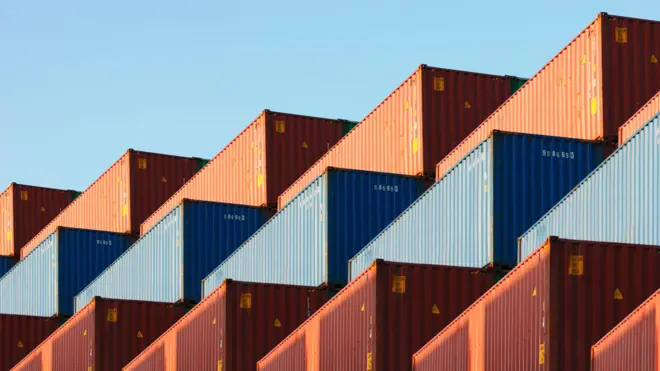 শিপিং কন্টেনার