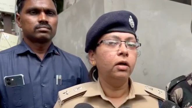 హైదరాబాద్ నార్త్ జోన్ డీసీపీ ఎస్.రష్మీ పెరుమాళ్