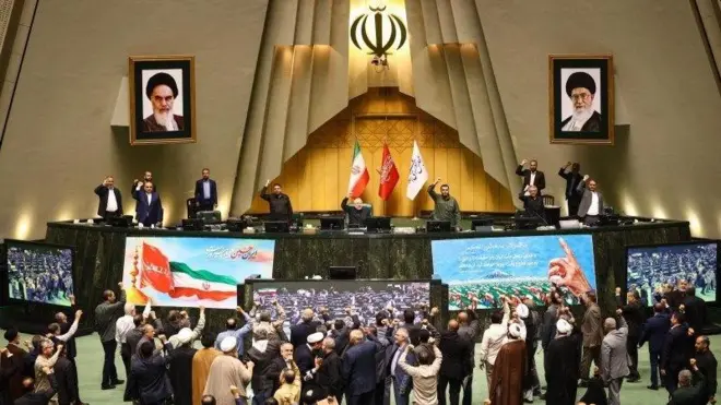 مجلس شورای اسلامی