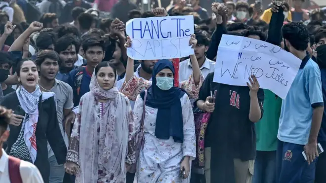 گذشتہ برس اس ملک میں ریپ کے لگ بھگ گیارہ ہزار واقعات ریکارڈ پر ہیں