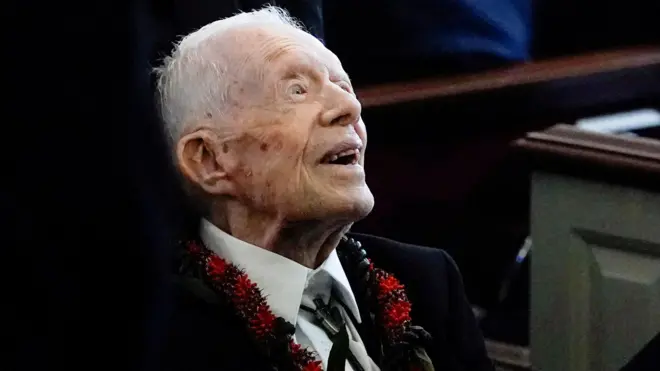 Джимми Картер на прощании с женой 29 ноября 2023 года