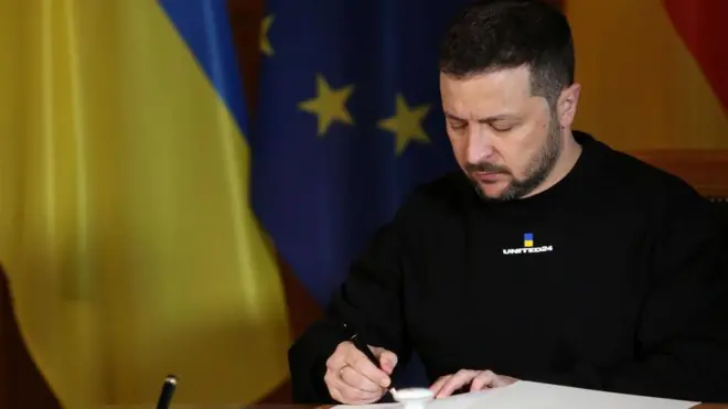 Зеленський підписав закон, який минулого тижня ухвалила Рада