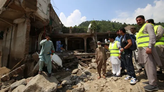 خیبر پختونخوا میں فلیش فلڈز میں ہلاکتوں کی تعداد 390 سے تجاوز کر چکی ہے