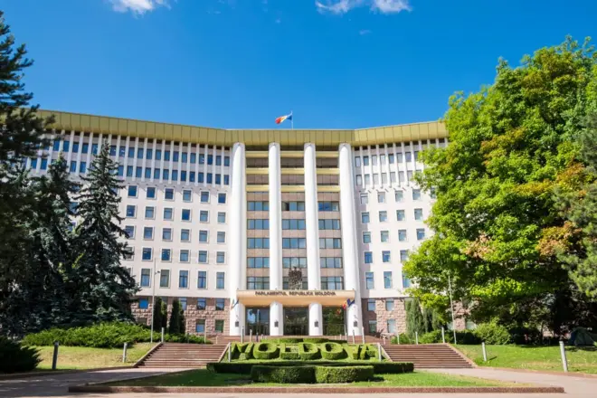 Budynek parlamentu Mołdawii w Kiszyniowie