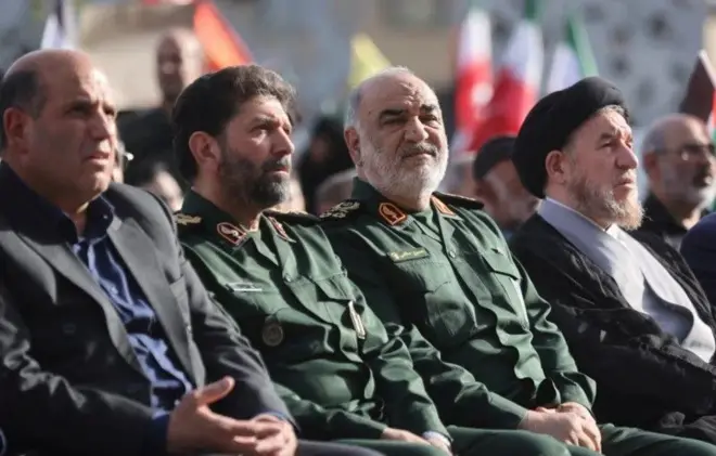 Madaxii ilaalada kacaanka Islaamiga ah ee Iiraan Hossein Salami