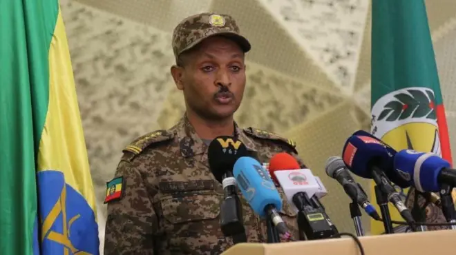 የመከላከያ ሠራዊት የሕዝብ ግንኙነት ዳይሬክተር ኮሎኔል ጌትነት አዳነ