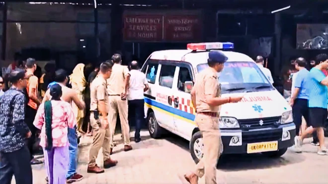 హరిద్వార్‌లోని మన్సా దేవి ఆలయంలో తొక్కిసలాట.. ఆరుగురు మృతి