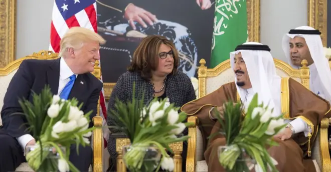 يزور الرئيس الأمريكي ترامب المملكة العربية السعودية، الثلاثاء، في مستهل أول جولة خارجية له منذ توليه فترته الرئاسية الثانية (صورة أرشيفية 2017)