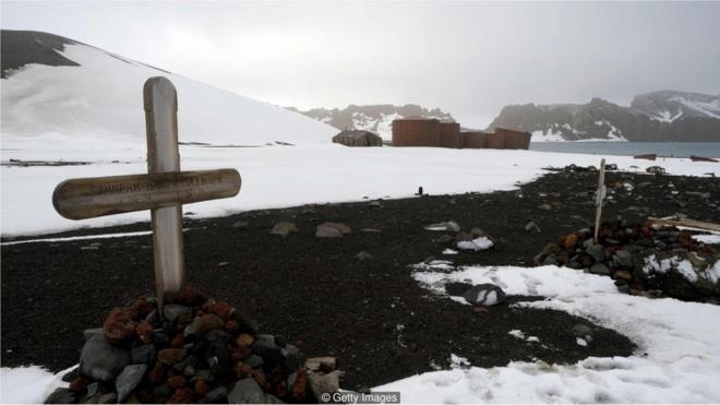 Cemitério na Antártica